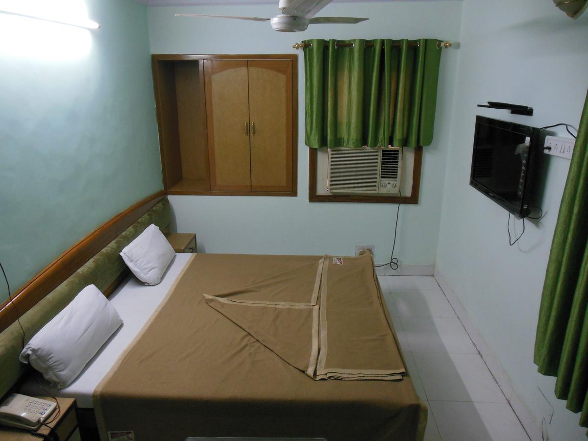 Hotel Gaurav 3*